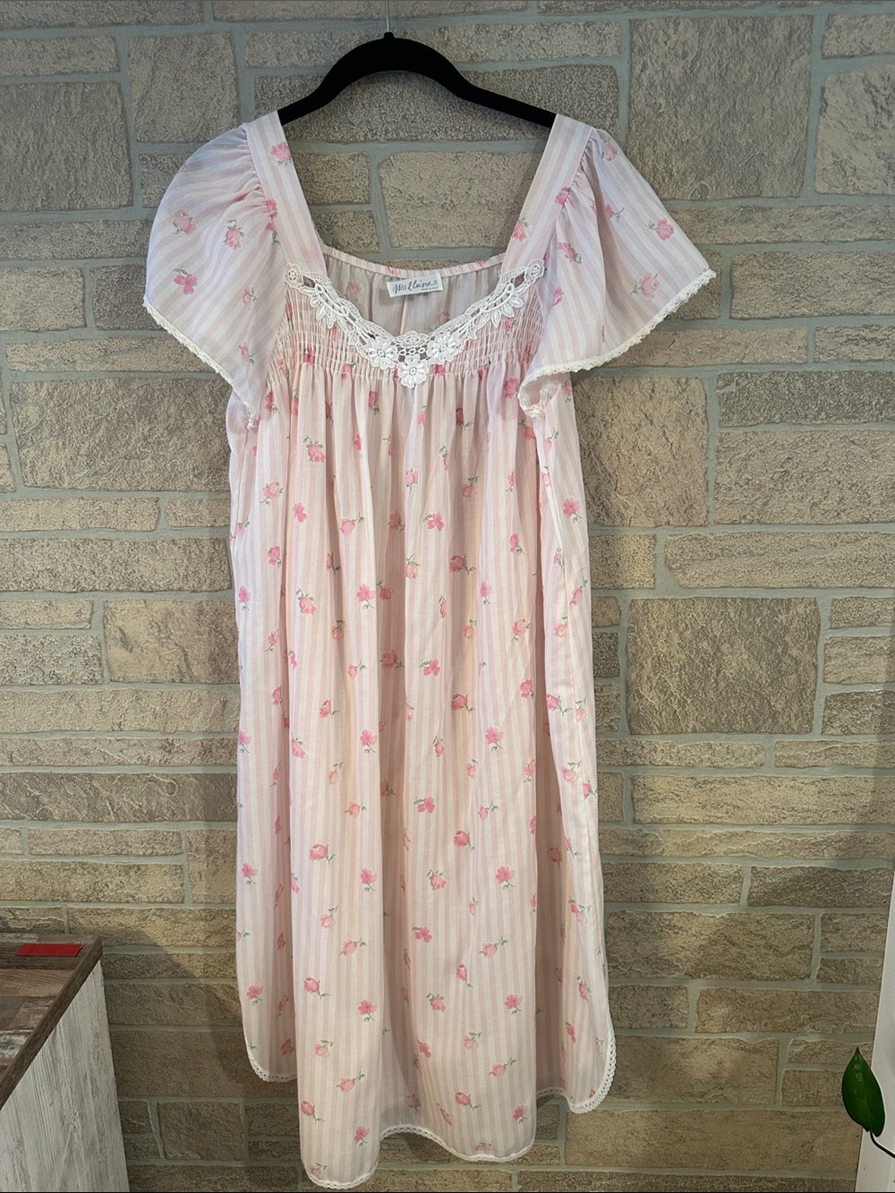 Vintage Miss Elaine White Cotton Blend Nightgown Embroidered USA Union Made S